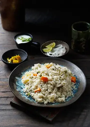 Chicken Moti Pulao