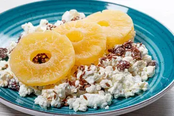 cottage cheese with pineapple