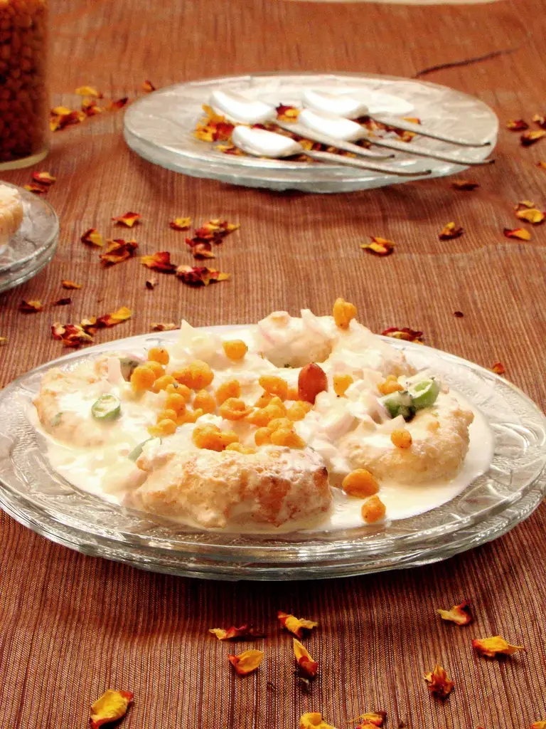 stuffed bhalay