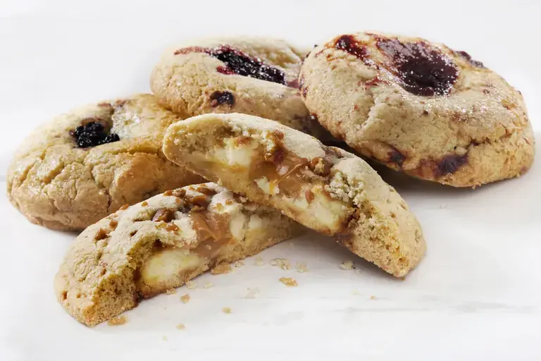 Caramel filled cookies