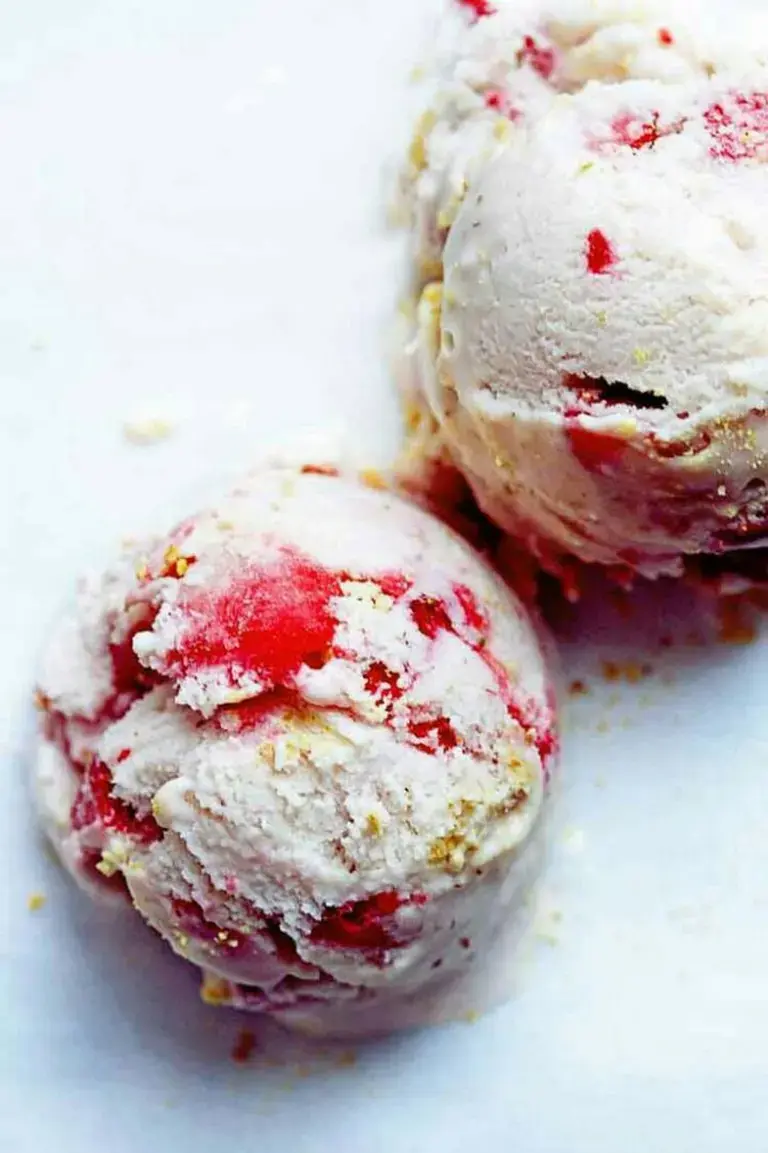 strawberry ice cream