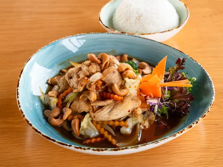 Chicken Cashew Nuts