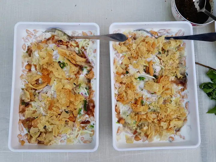 besan k dahi bhalay