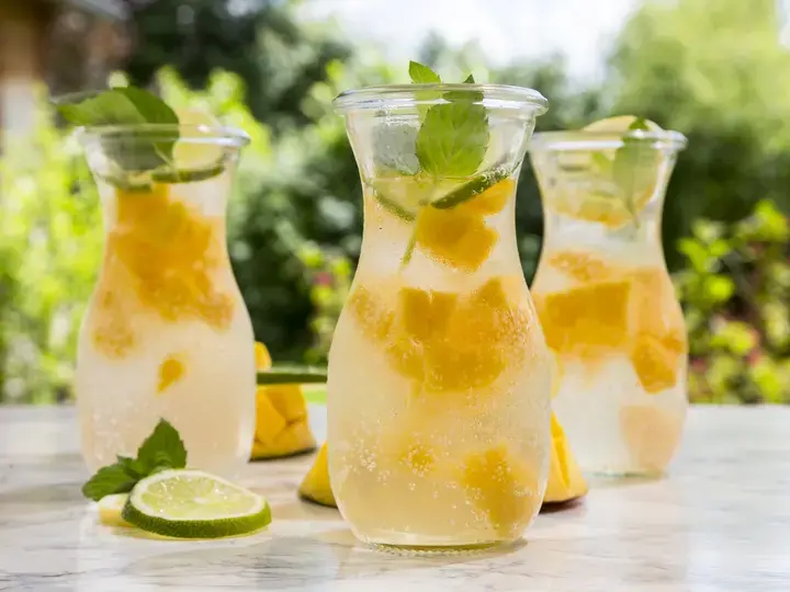 Mango delight drink
